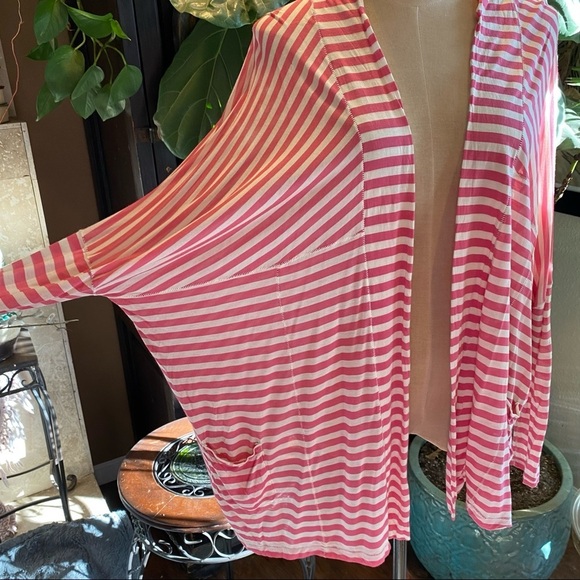 Pete & Greta by Johnny Was soft open front oversized dolman t-shirt cardigan - Picture 3 of 13